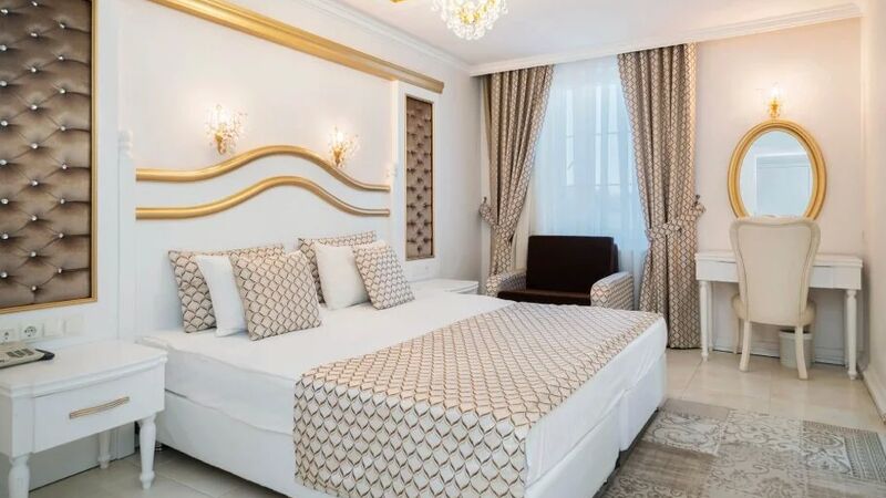 Modern Saraylar Hotel